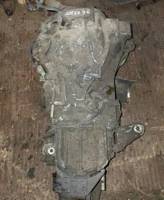 Audi 80 90 S2 B4 Manual 5 speed gearbox 012301211F