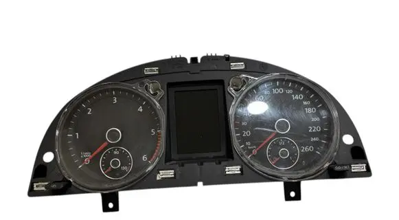 Volkswagen PASSAT B6 Speedometer (instrument cluster) 3C0920872B