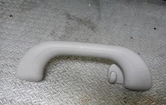 KIA Venga Rear interior roof grab handle 853401M150