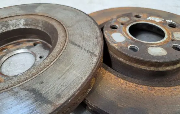 Toyota Avensis T270 Front brake disc 4351205090