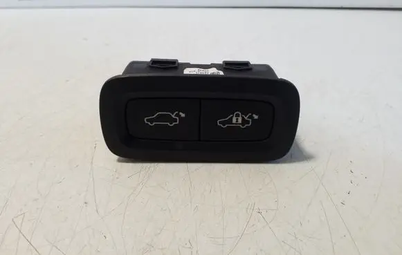 Polestar 2 Tailgate opening switch 31674801 8888780750