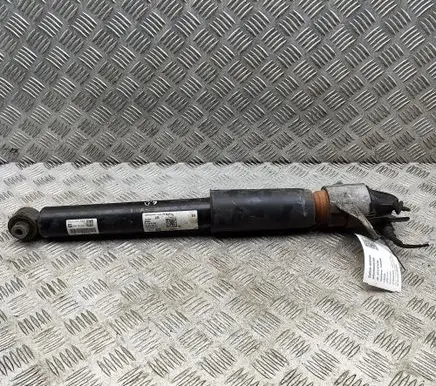 Audi Q7 4M Rear shock absorber/damper 4M0616031AS