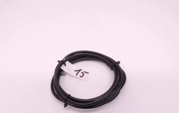 Volvo C70 Convertible roof line/pipe/hose 