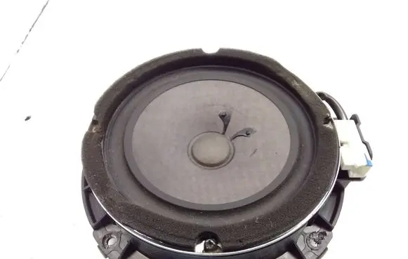 KIA Carens II Front door speaker 963301D800