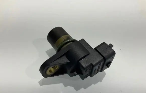 Mercedes-Benz E W211 Crankshaft position sensor A0031539728 090304 0031539728