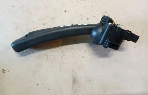 Volvo V50 Wiper control stalk 17D770