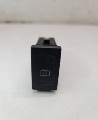 Volkswagen PASSAT B5 Windscreen/window heater switch 3B0959621B