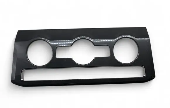 Dashboard glove box trim