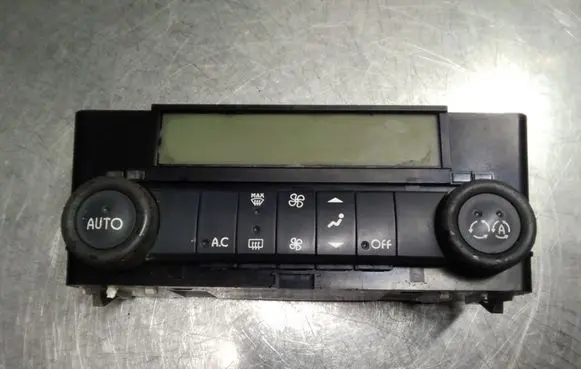 Renault Laguna II Climate control unit 52485201 8200001902A