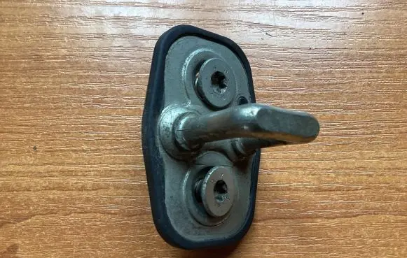 Peugeot 308 Rear door lock loop/hook striker 9655466380