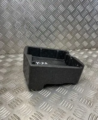 Audi Q7 4L Other trunk/boot trim element 4L0012109