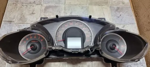 Speedometer (instrument cluster)