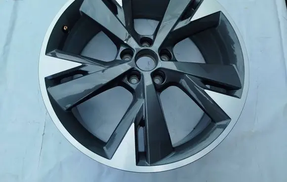 Audi Q4 Sportback e-tron R20 alloy rim 89A601025E