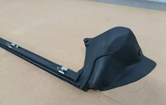 Mini One - Cooper R50 - 53 Front door rubber seal 7039865 51327039865