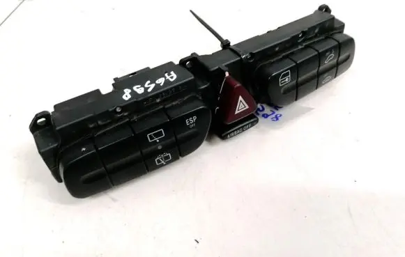 Mercedes-Benz C W203 Hazard light switch 2038219058 3306450200