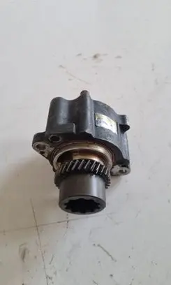 Toyota Land Cruiser (J120) Vacuum pump 081002091