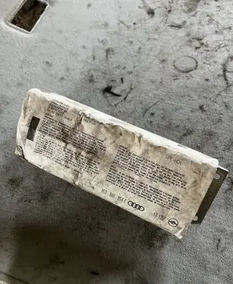 Audi A4 S4 B6 8E 8H Passenger airbag 8E0880204E 8E0880204