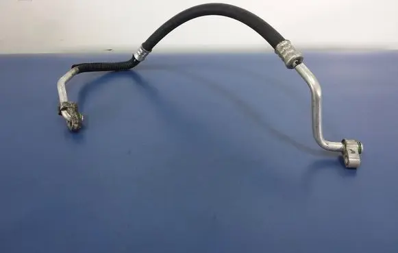 Toyota Avensis Verso Air conditioning (A/C) pipe/hose