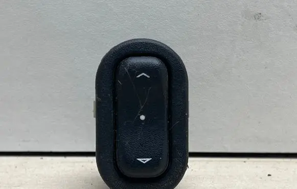 Opel Zafira A Electric window control switch 90561388 13363100