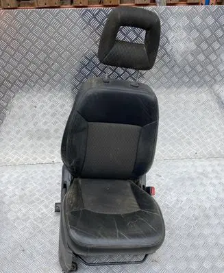 Suzuki Jimny Front passenger seat PK12267