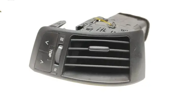 Toyota Land Cruiser (J200) Dash center air vent grill 5567060190