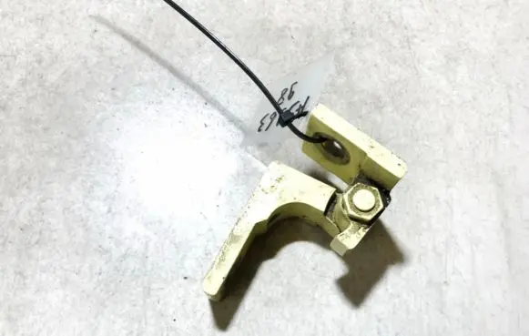 Fiat Panda II Rear door lower hinge