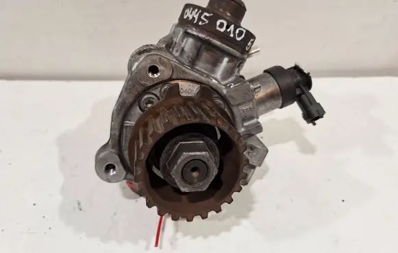 Peugeot Partner III Fuel injection high pressure pump 0445010516