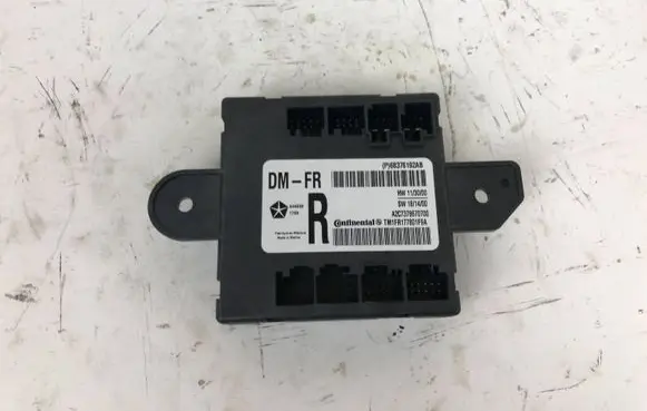 Maserati Levante Door control unit/module 68376192AB
