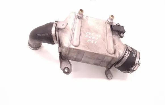 BMW 6 F06 Gran coupe Intercooler radiator 7575405 06117575403 P3423006