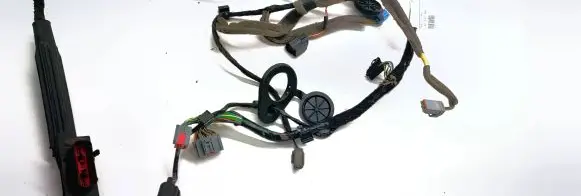 Volvo V60 Front door wiring loom 31275427