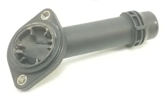 Volkswagen PASSAT B5 Engine coolant pipe/hose 038121B 06B121121