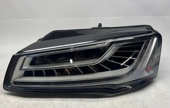 Audi A8 S8 D4 4H Headlight/headlamp 4H0941033C