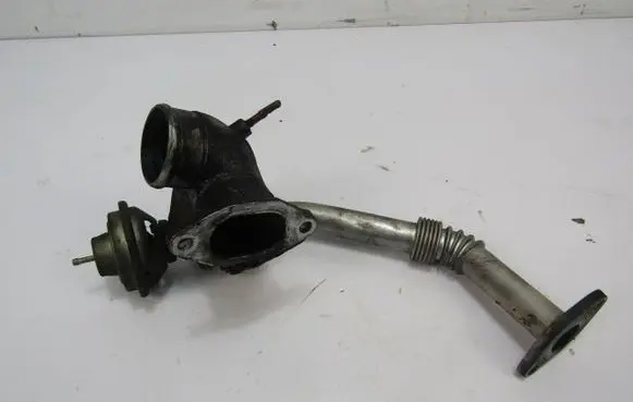 Volkswagen PASSAT B3 EGR valve 