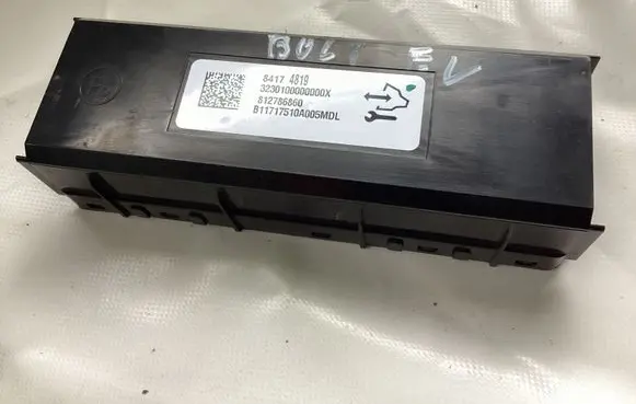 Chevrolet Bolt Air conditioning/heating control unit 3230100000000X B11717510A005MD 812786860