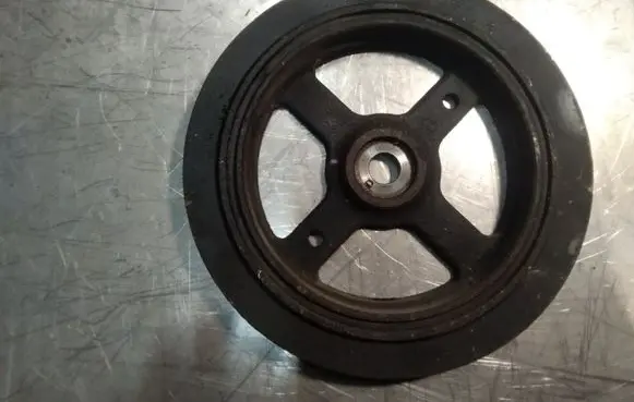 Toyota Prius (XW20) Crankshaft pulley