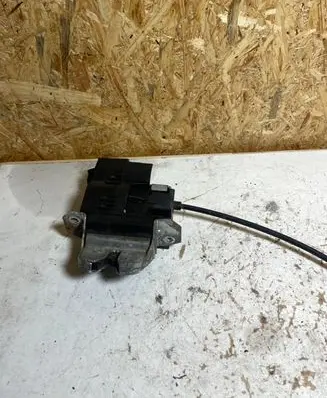Mercedes-Benz C W203 Tailgate/trunk/boot lock/catch/latch A2037400135