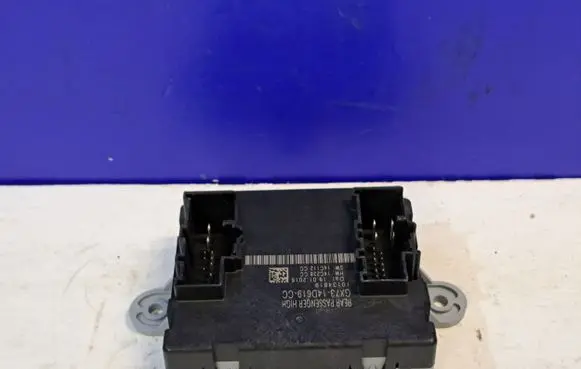Jaguar XF X260 Door control unit/module GX7314D619CC