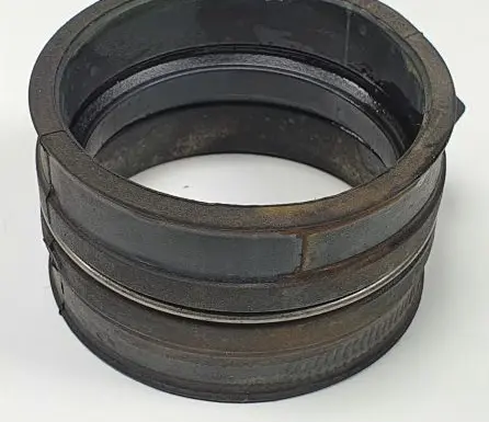 Mercedes-Benz C W203 Engine coolant pipe/hose A2710940982