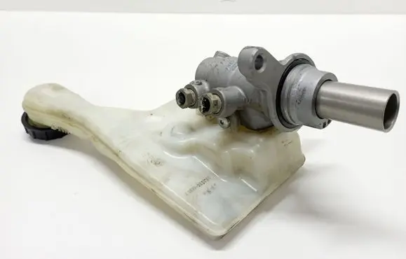 Ford Focus Master brake cylinder BV612C246B 03355814963