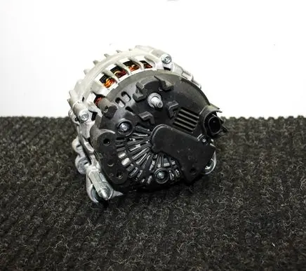 Audi A4 S4 B8 8K Generator/alternator