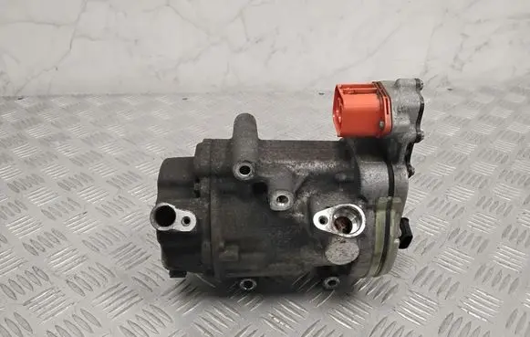 Nissan Leaf II (ZE1) Air conditioning (A/C) compressor (pump) 926005SA1A