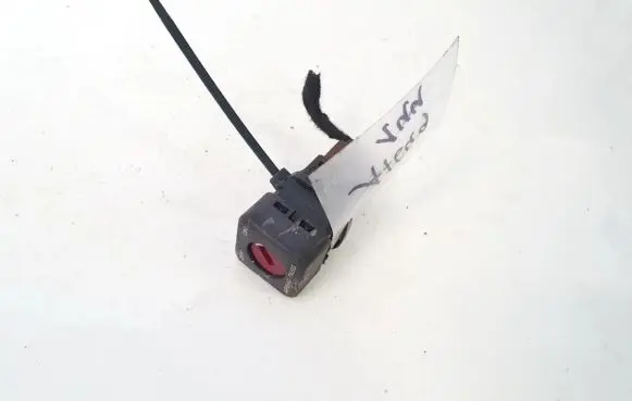 Passenger airbag on/off switch