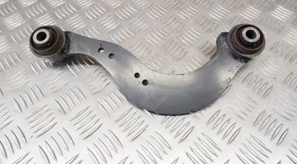 Toyota Highlander XU70 Rear upper control arm/wishbone 4877048020