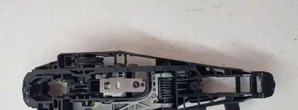 Rear door exterior handle/bracket