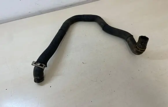 Opel Vivaro Engine coolant pipe/hose