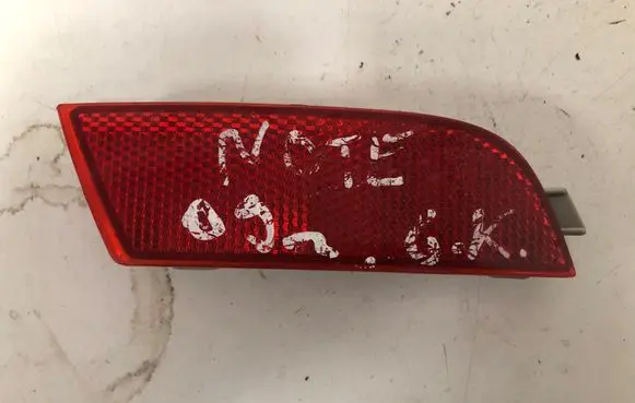 Nissan Note (E11) Rear tail light reflector 25024740