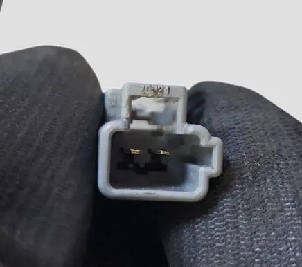 Toyota Auris 150 Front seatbelt buckle G3729 185542