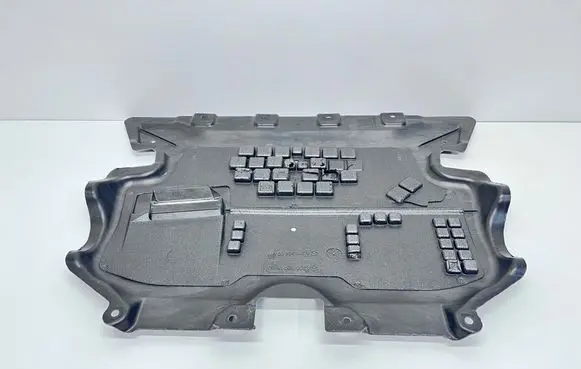 Mercedes-Benz GLC X253 C253 Engine splash shield/under tray A2055201600 A2135243900
