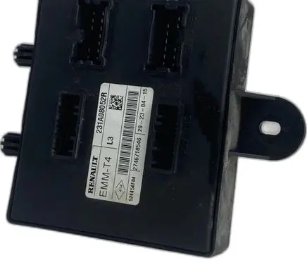 Renault Trafic III (X82) Fuse box set 231A08052R EMMT4