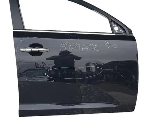 KIA Sportage Front door